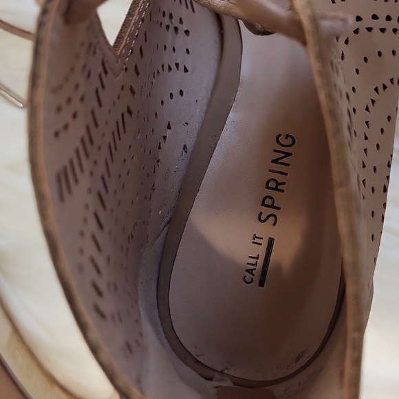 Call it Spring shoes - Picture 6 of 8